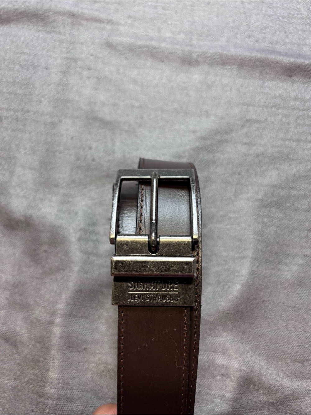 Levi's Brown Leather Belt with Metal Buckle Size 40
